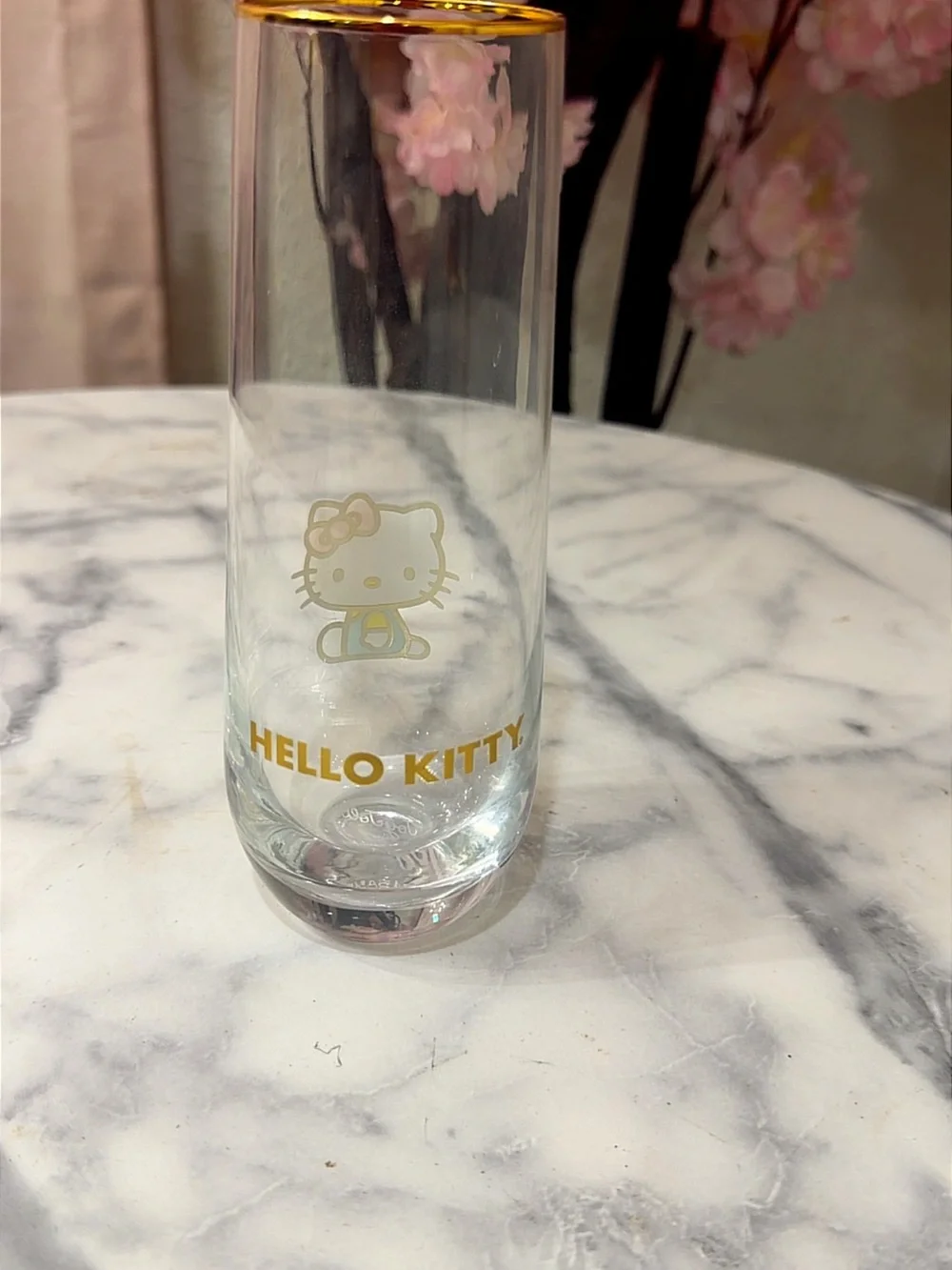 4 Hello Kitty Tall Glass with Gold Accents